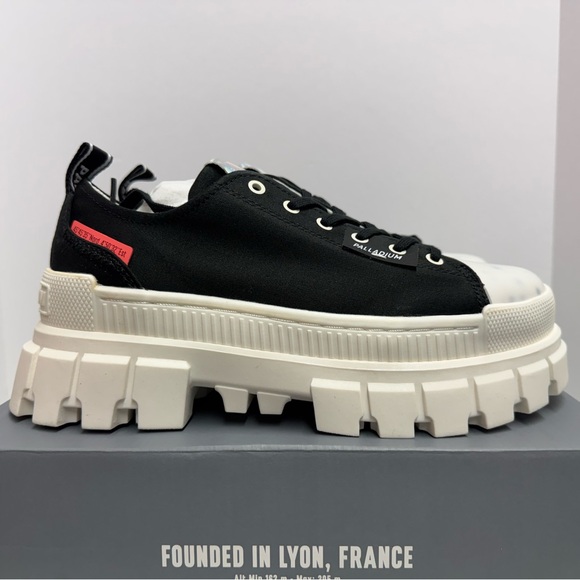 Palladium Shoes - Palladium Revolt Lo TX Platform Lace-Up Sneakers